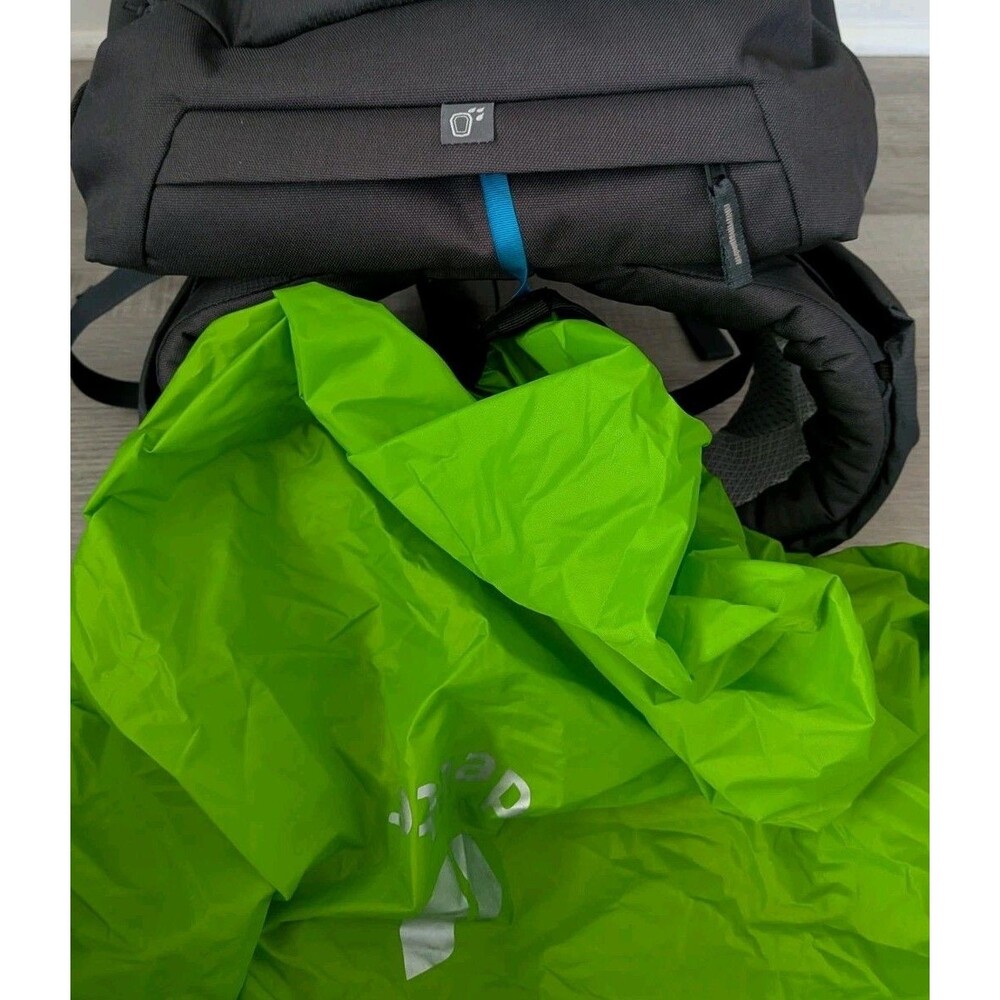 Deuter Futura Pro 38 SL Backpack Women’s Fit Lightweight Hiking Daypack NWT - Picture 13 of 16